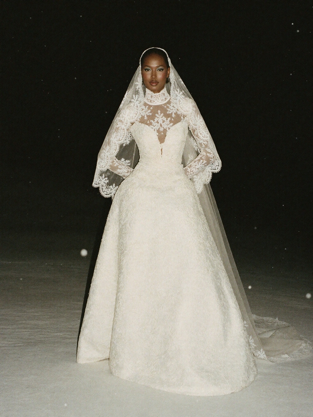 Marta – High-Neck Lace Long-Sleeve Gown